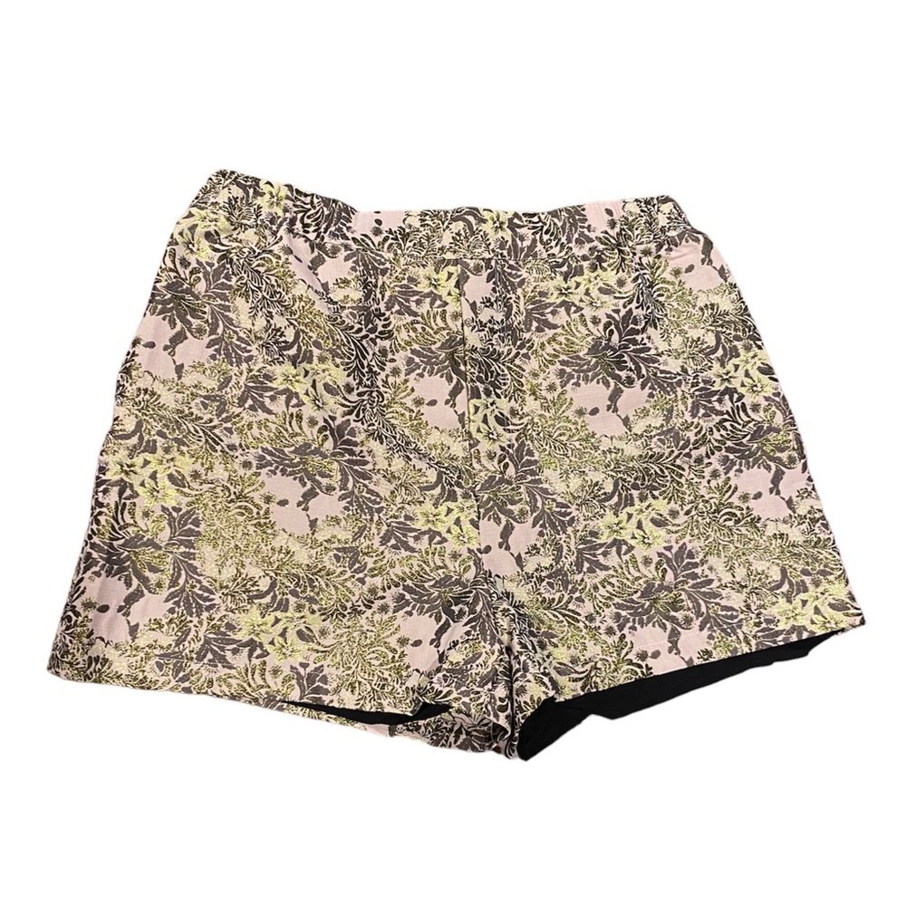 NWT Free People tapestry shorts, never worn in pristine condition - Picture 4 of 5